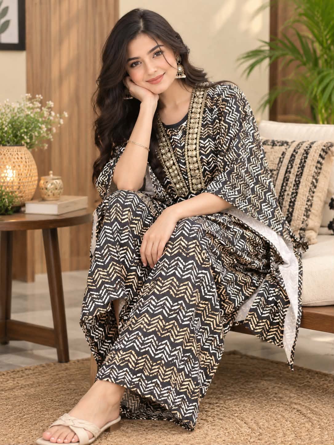 Fashionable Two Piece - Image 2